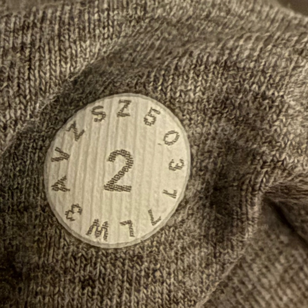 Lululemon Press Pause Pullover Sweatshirt Sz 2 Heathered Medium Grey 232 - Picture 6 of 6